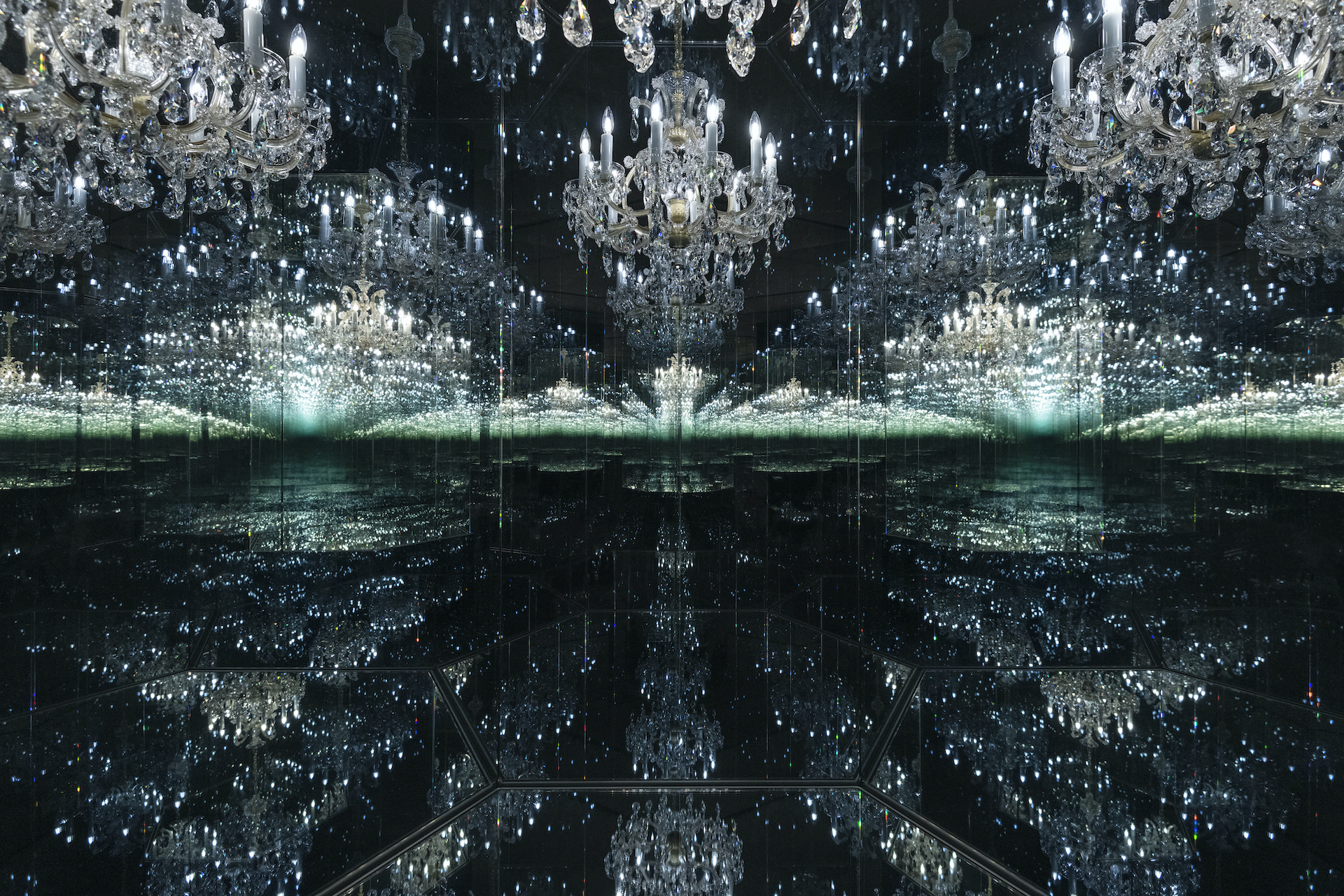 Yayoi Kusama, Infinity Mirror Rooms, Tate Modern